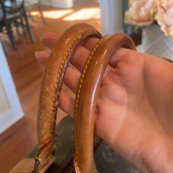 Louis Vuitton Keepall 45 - Picture 6 of 13